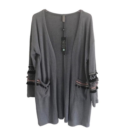 Miss Nikky Boho Gray Long Sweater Cardigan - Picture 3 of 14